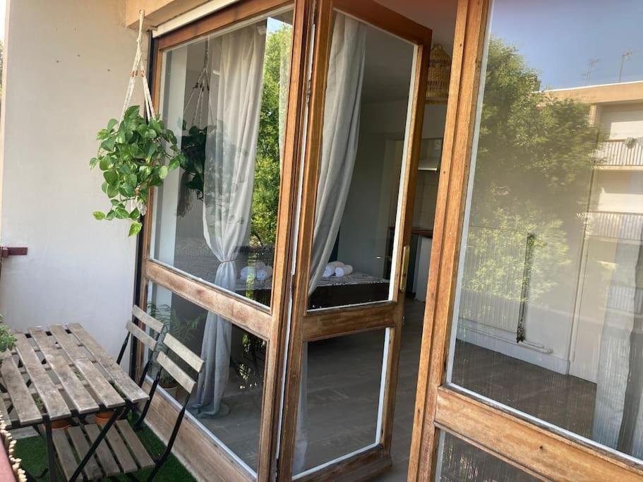 Cozy Studio With Balcony And Free Parking Aix-en-Provence Exterior photo
